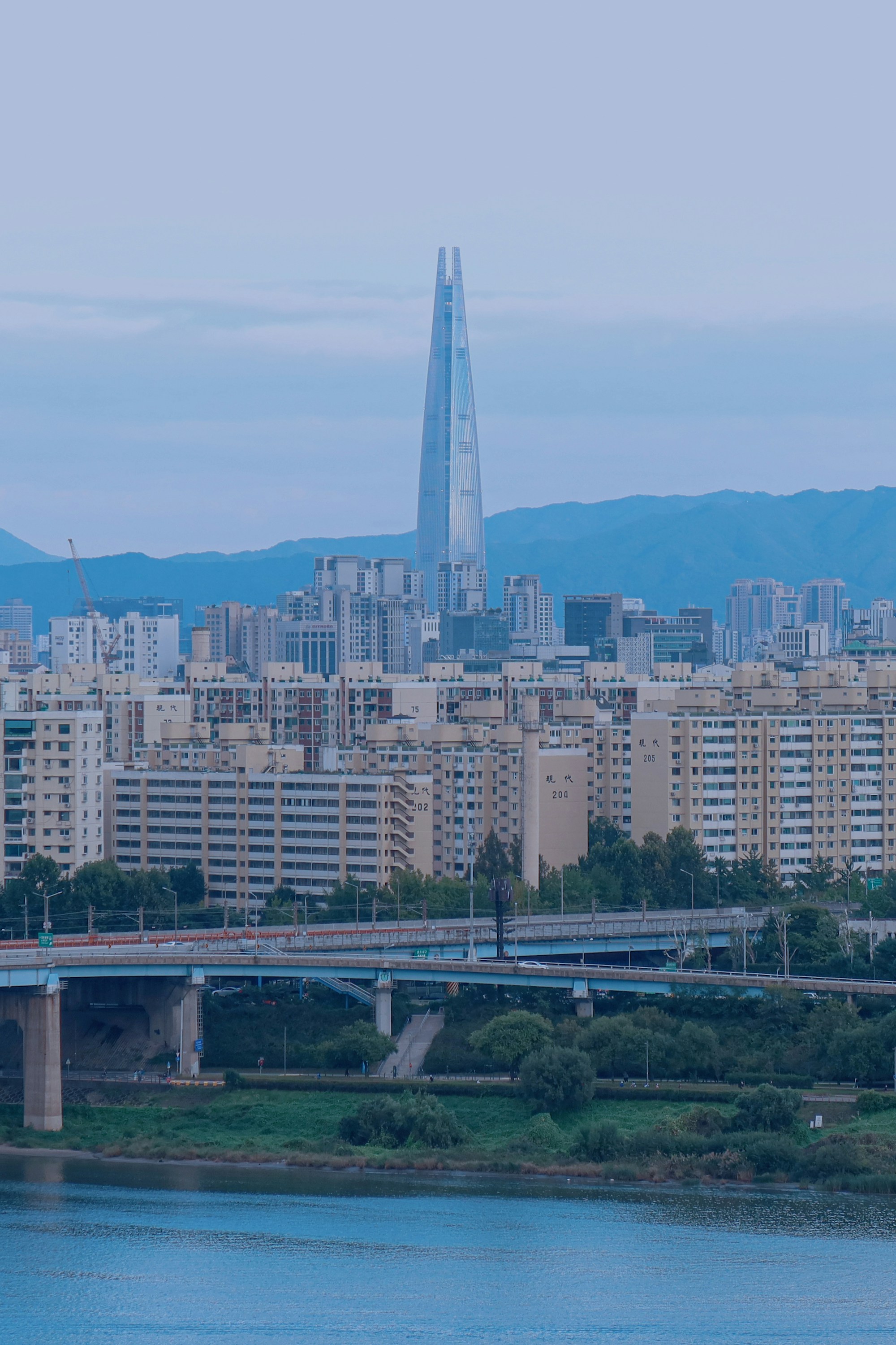 서울 한강과 도시 전경